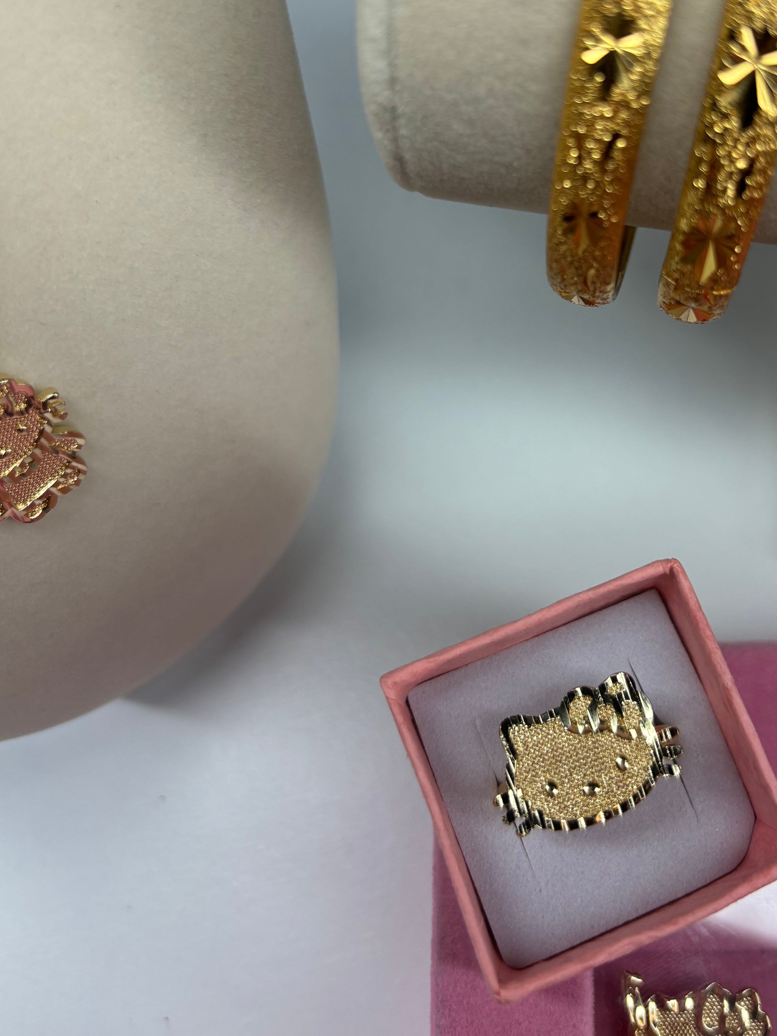Hk face ring